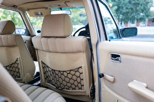 1984 Mercedes-Benz 200 (W123) zum Verkauf (Bild 63 von 259)