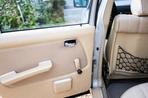 1984 Mercedes-Benz 200 (W123) zum Verkauf (Bild 109 von 259)