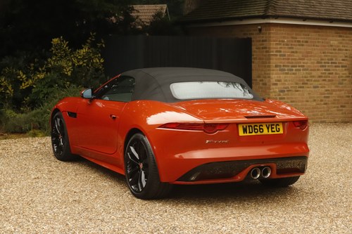 2016 Jaguar F-Type Convertible zum Verkauf (Bild 28 von 191)