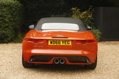 2016 Jaguar F-Type Convertible zum Verkauf (Bild 30 von 191)