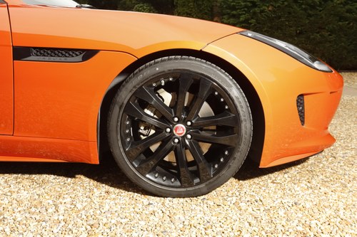 2016 Jaguar F-Type Convertible zum Verkauf (Bild 36 von 191)