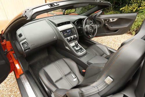 2016 Jaguar F-Type Convertible zum Verkauf (Bild 42 von 191)