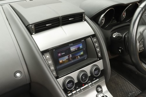 2016 Jaguar F-Type Convertible zum Verkauf (Bild 56 von 191)