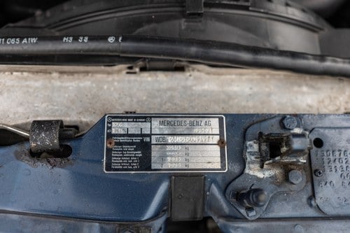 1993 Mercedes Benz E280 (W124) zum Verkauf (Bild 179 von 241)