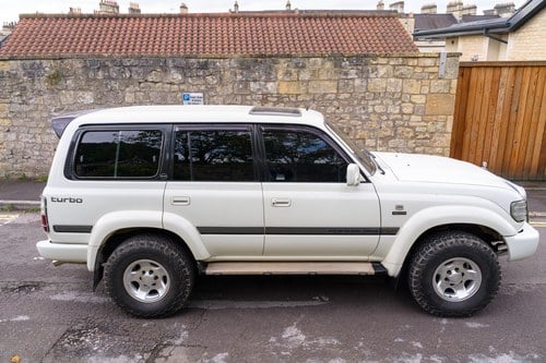 1996 Toyota Land Cruiser VX à vendre (picture 18 of 185)