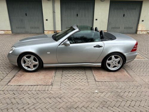 1999 Mercedes-Benz R170 SLK230 AMG à vendre (picture 9 of 61)