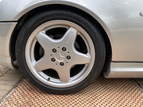 1999 Mercedes-Benz R170 SLK230 AMG à vendre (picture 15 of 61)