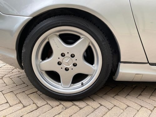 1999 Mercedes-Benz R170 SLK230 AMG à vendre (picture 13 of 61)