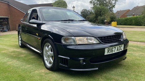 1999 Vauxhall Vectra B 2.5L 24V Super Touring In vendita (immagine 1 di 55)