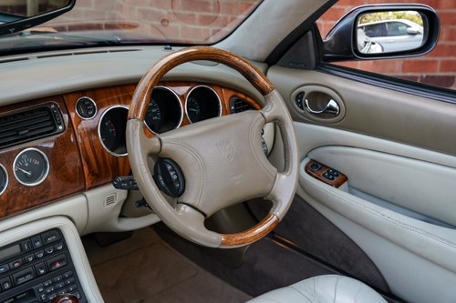 1999 Jaguar XKR Convertible For Sale (picture 41 of 283)