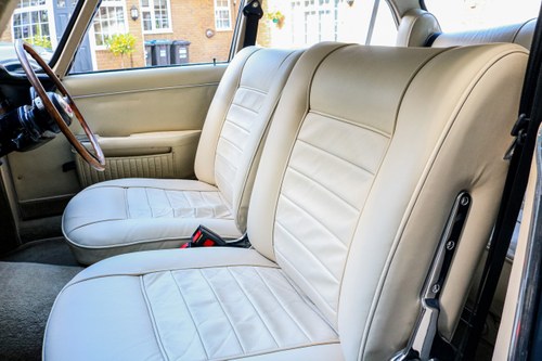 1963 Aston Martin Lagonda Rapide à vendre (picture 26 of 97)