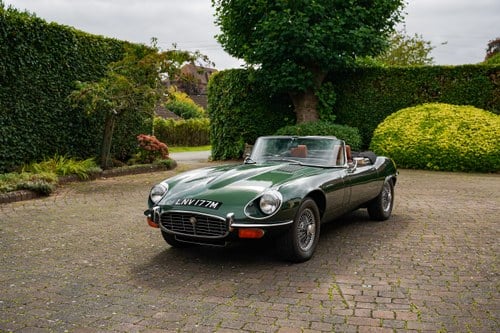 1974 Jaguar E-Type Series 3 V12 OTS RHD In vendita (immagine 8 di 295)