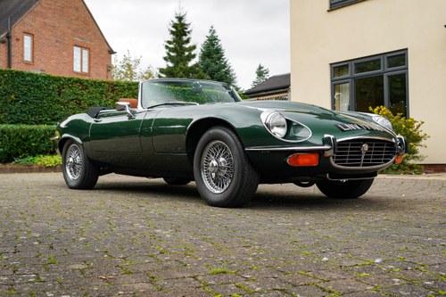 1974 Jaguar E-Type Series 3 V12 OTS RHD In vendita (immagine 1 di 295)