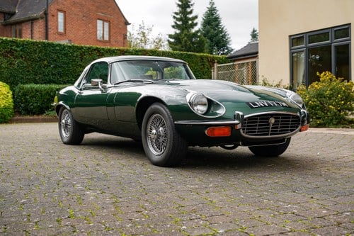 1974 Jaguar E-Type Series 3 V12 OTS RHD In vendita (immagine 28 di 295)