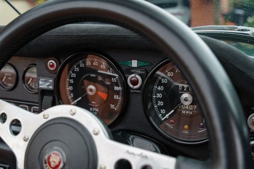 1974 Jaguar E-Type Series 3 V12 OTS RHD In vendita (immagine 71 di 295)