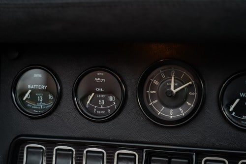 1974 Jaguar E-Type Series 3 V12 OTS RHD In vendita (immagine 83 di 295)