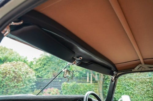 1974 Jaguar E-Type Series 3 V12 OTS RHD In vendita (immagine 130 di 295)