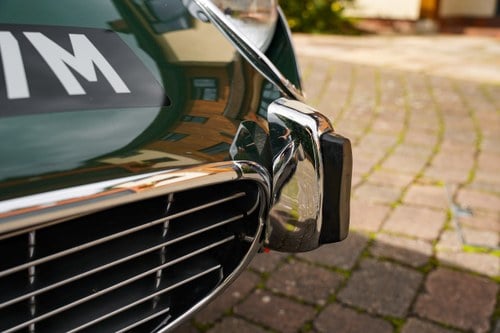 1974 Jaguar E-Type Series 3 V12 OTS RHD In vendita (immagine 160 di 295)