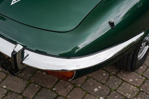 1974 Jaguar E-Type Series 3 V12 OTS RHD In vendita (immagine 187 di 295)