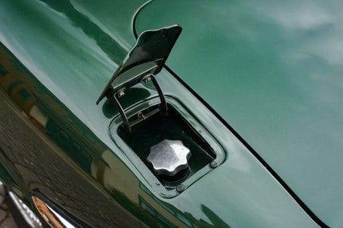 1974 Jaguar E-Type Series 3 V12 OTS RHD In vendita (immagine 193 di 295)