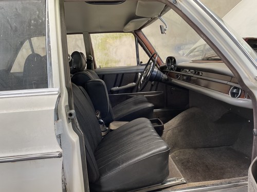 1968 Mercedes-Benz 250 SE W111 à vendre (picture 21 of 43)