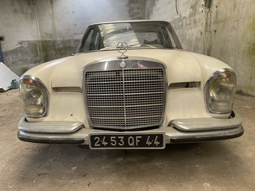 1968 Mercedes-Benz 250 SE W111 à vendre (picture 25 of 43)