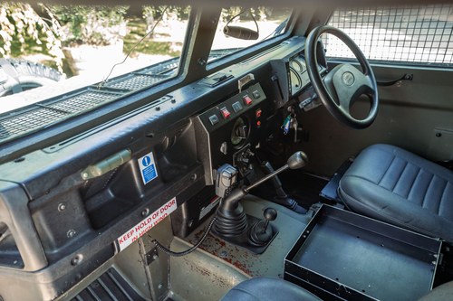 1997 Land Rover Defender Snatch-2A With Converted Camping Trailer zum Verkauf (Bild 40 von 301)