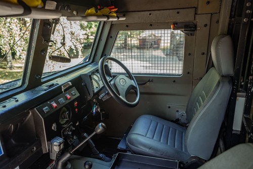 1997 Land Rover Defender Snatch-2A With Converted Camping Trailer zum Verkauf (Bild 41 von 301)