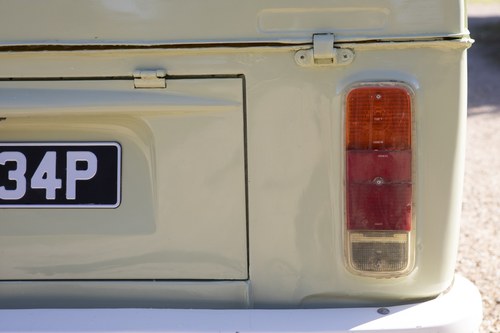 1975 Volkswagen Type 2 (T2) Double Cab Pick-Up For Sale (picture 39 of 109)