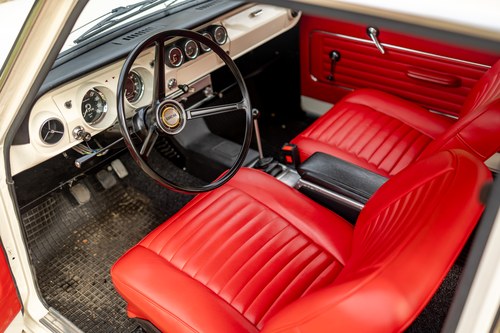 1966 Ford Cortina MkI 1500 GT à vendre (picture 11 of 66)