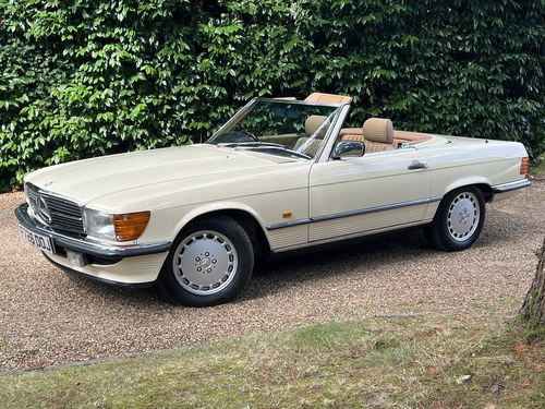 1989 Mercedes-Benz 300 SL Auto R107 zum Verkauf (Bild 17 von 165)