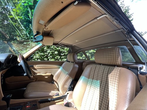 1989 Mercedes-Benz 300 SL Auto R107 zum Verkauf (Bild 81 von 165)