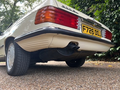 1989 Mercedes-Benz 300 SL Auto R107 zum Verkauf (Bild 126 von 165)