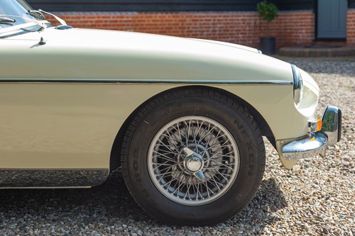 1972 MG MGB Roadster Te koop (foto 132 van 206)