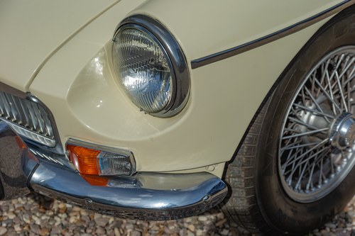 1972 MG MGB Roadster Te koop (foto 140 van 206)