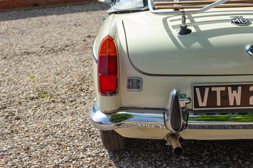 1972 MG MGB Roadster Te koop (foto 141 van 206)