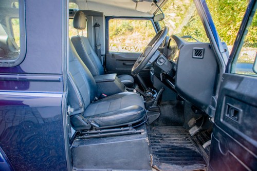 2014 Land Rover Defender 90 XS 2.2TDI For Sale (picture 13 of 91)