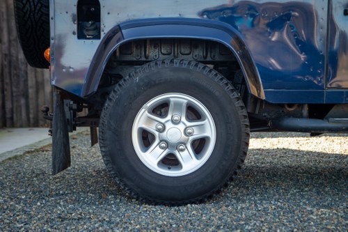 2014 Land Rover Defender 90 XS 2.2TDI For Sale (picture 36 of 91)