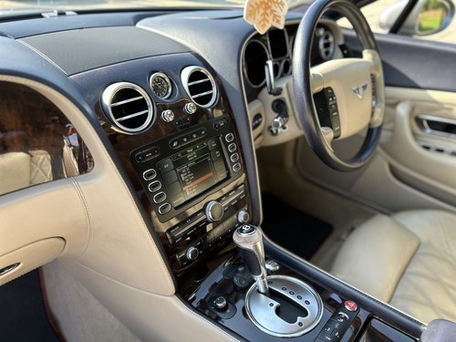 2005 Bentley Continental GT W12 In vendita (immagine 66 di 324)