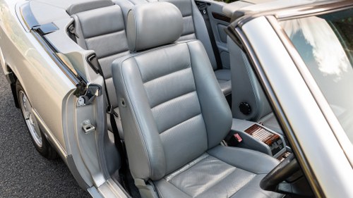 1995 Mercedes-Benz E220 Cabriolet A124 In vendita (immagine 65 di 202)