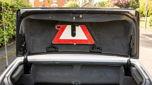 1995 Mercedes-Benz E220 Cabriolet A124 In vendita (immagine 84 di 202)