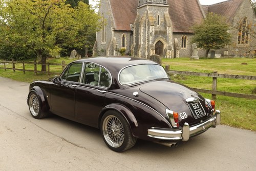 1963 Jaguar Mk2 4.0 V8 Supercharged Restomod In vendita (immagine 27 di 182)