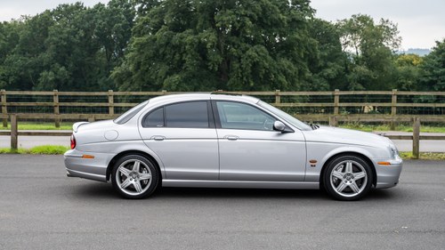 2002 Jaguar S Type R zum Verkauf (Bild 7 von 149)