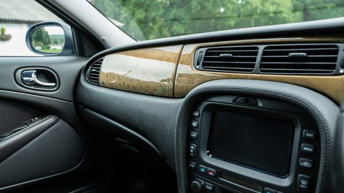 2002 Jaguar S Type R zum Verkauf (Bild 39 von 149)