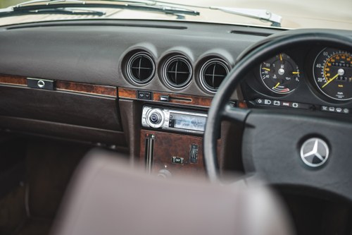 1987 Mercedes-Benz 300SL (R107) zum Verkauf (Bild 43 von 156)