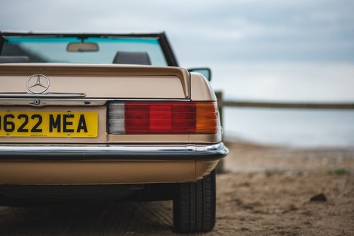 1987 Mercedes-Benz 300SL (R107) zum Verkauf (Bild 94 von 156)