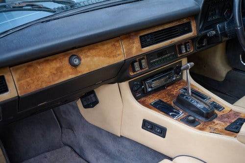 1989 Jaguar XJ-S V12 Convertible In vendita (immagine 51 di 127)