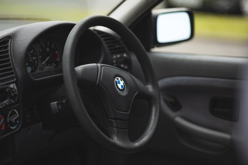 1996 BMW E36 316i Coupe In vendita (immagine 40 di 129)