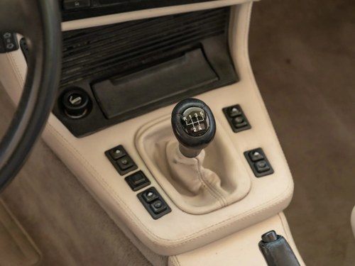 1987 BMW E24 M635CSI Te koop (foto 23 van 46)