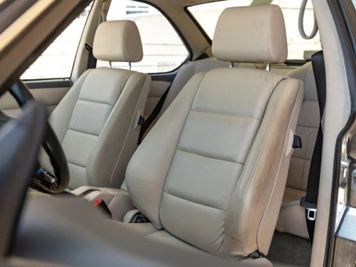 1987 BMW E24 M635CSI Te koop (foto 15 van 46)